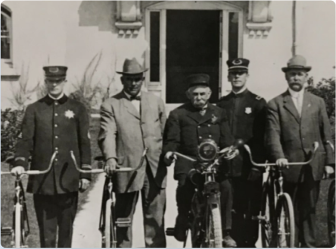 1911 Police Officers